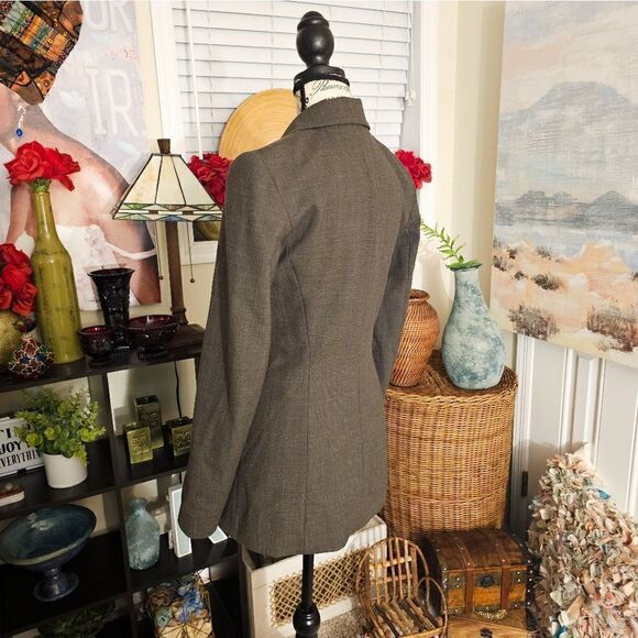 Zara Woman Dark Grey Business Casual One Button Contemporary Blazer Jacket. - Picture 2 of 13